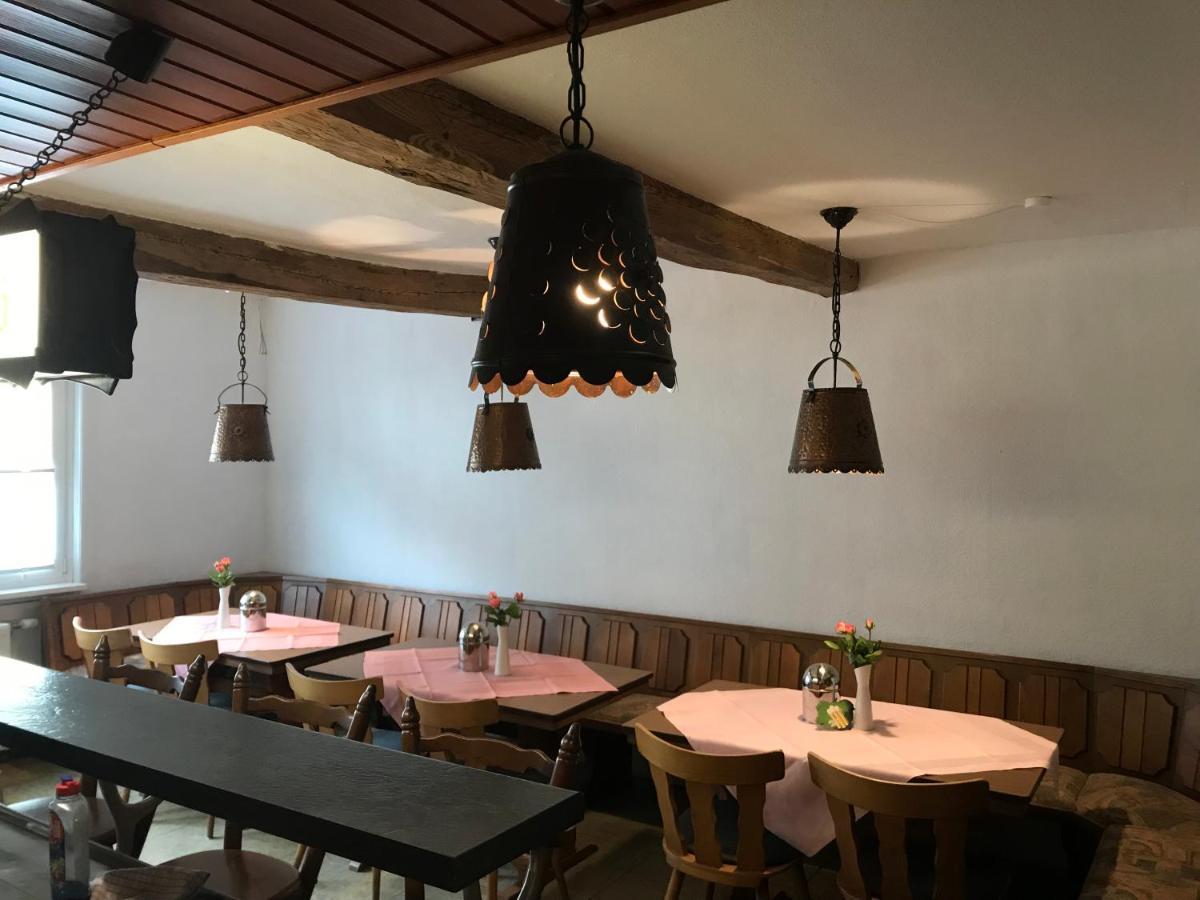 Landgasthof Zum Dorfkrug Schoneberg  المظهر الخارجي الصورة