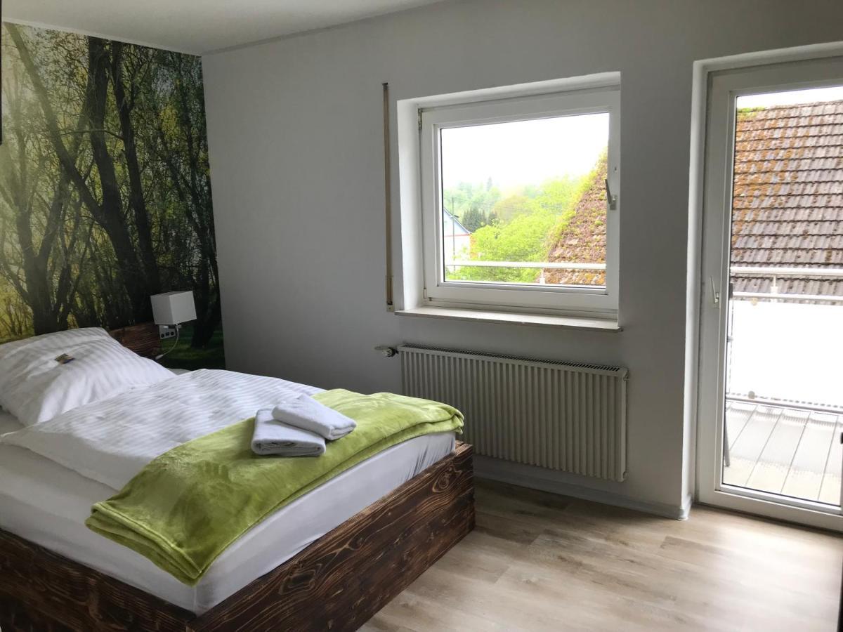 Landgasthof Zum Dorfkrug Schoneberg  المظهر الخارجي الصورة